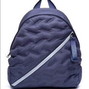 Go Dot Dash Blue Round Puffy Bag